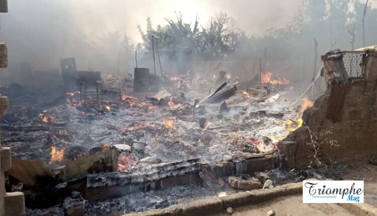 Le camp des refugiés de Ouidah en fumé