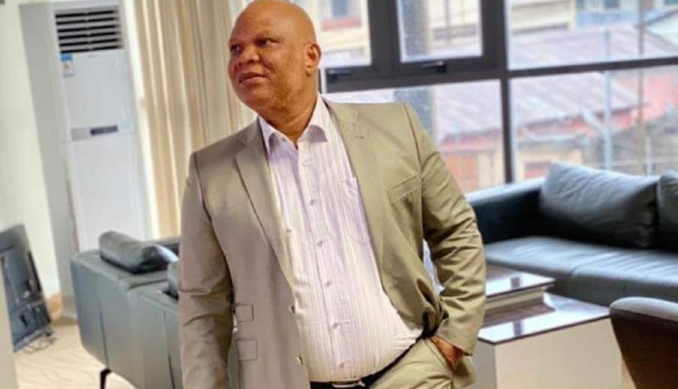 Séraphin Yéto gardé à la Bef