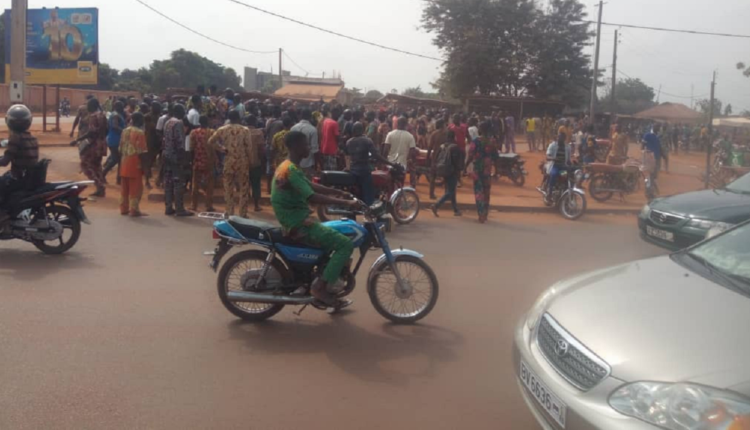 Bénin Une camionnette percute à mort deux usagers sur l'axe Natitingou-Pouya