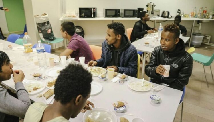 hébergement d'étrangers, logement, maison @ Le Parisien