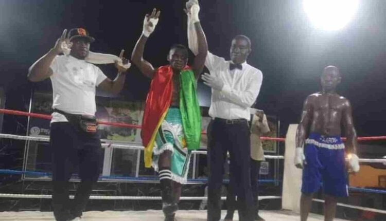 le boxeur béninois Clément Loko