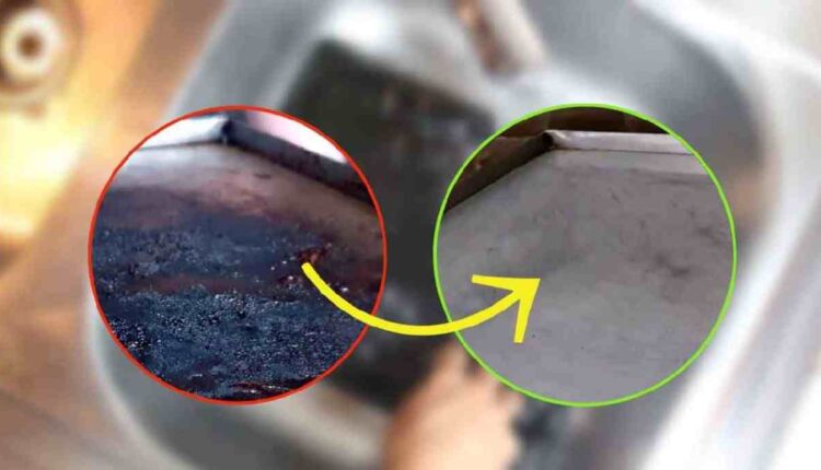 enlever les incrustations du four