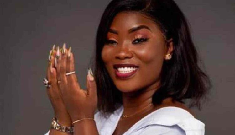 Roseline Layo, chanteuse ivoirienne