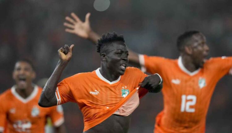 Oumar Diakité a inscrit le but de la victoire face au Mali (2-1, a.p.). (S. Alamba/AP)