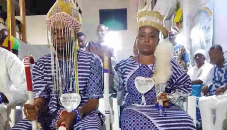 le roi de Bopa, Houézê Savi Dodo II intronisé roi Oba Olou-Ayé Mono-Couffo de l’Empire mondial de la Fraternité Ogboni